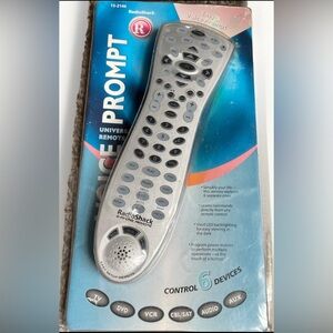 RadioShack Voice Prompt Remote Controls 6 Devices Command Center No. 15-2146